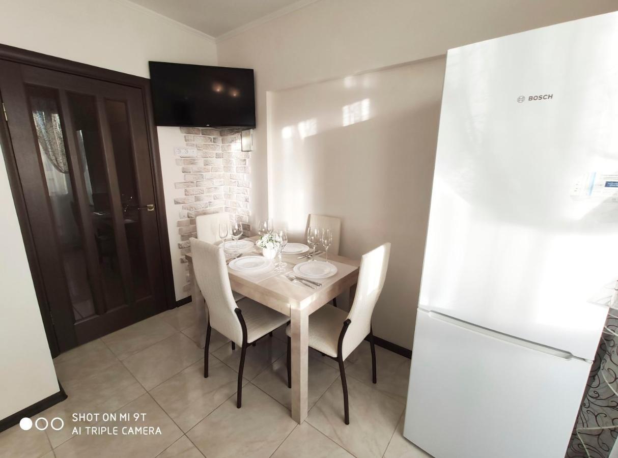 Comfort Apartments - Bright Family Suite Гродно Экстерьер фото